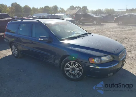 2007 Volvo V70 2.5T z USA, uszkodzony, nr VIN YV1SW592472626104